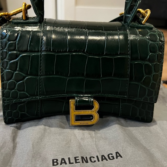 ❌SOLD Balenciaga hourglass purse - Picture 13 of 13